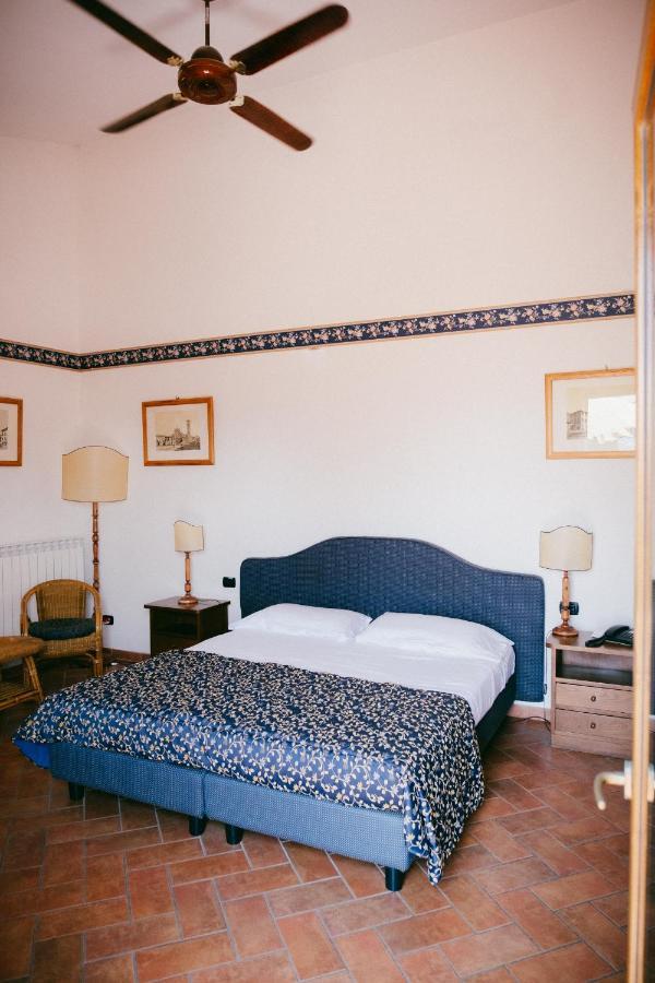 Fattoria Degli Usignoli San Donato in Fronzano Exterior foto